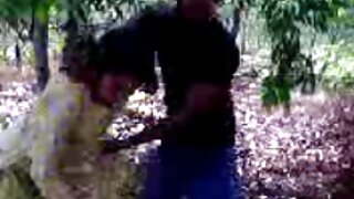 Crvenokosa drolja stenje ispod napaljenog i brutalnog crnog pastuha